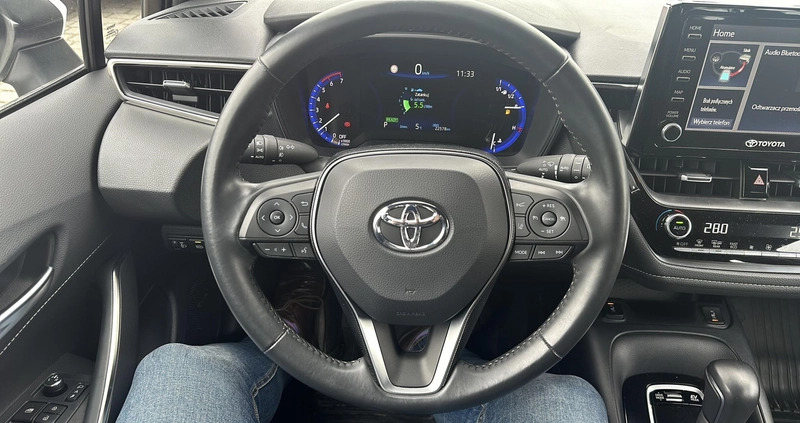 Toyota Corolla cena 93900 przebieg: 24150, rok produkcji 2020 z Jarocin małe 172